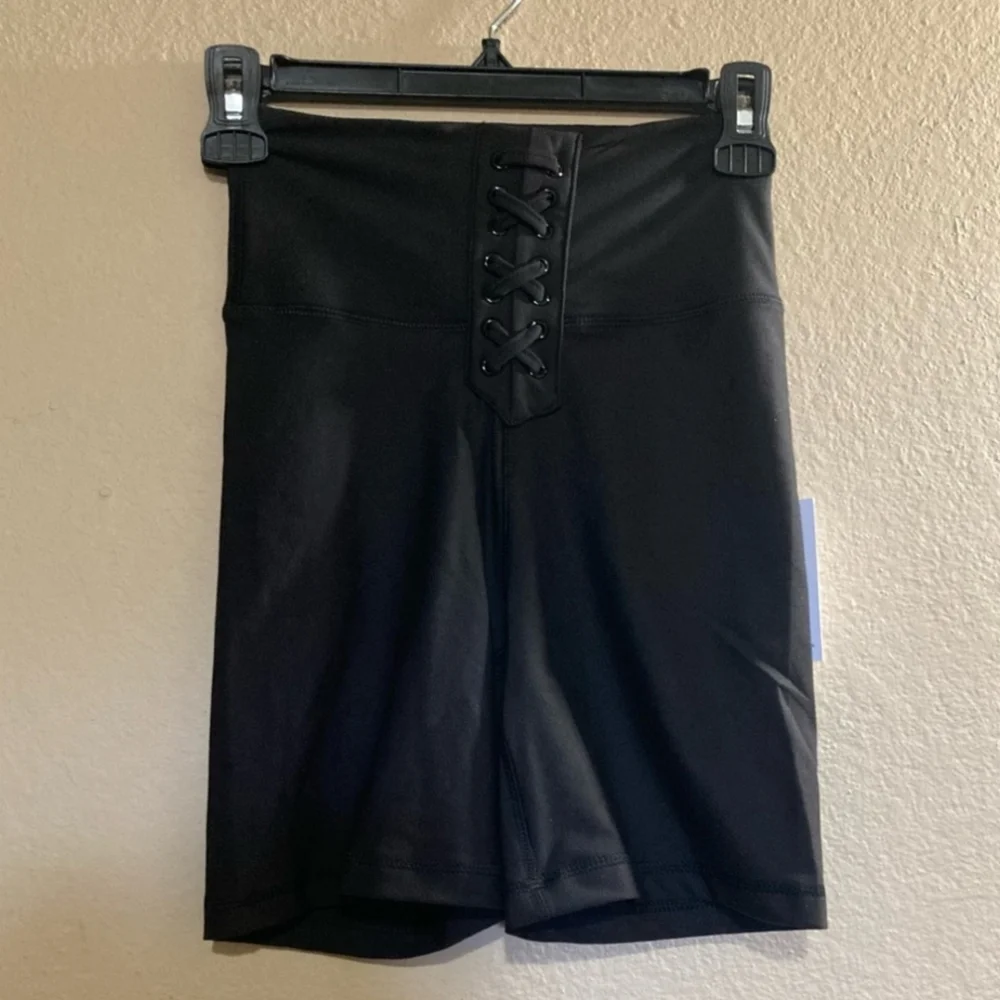 WEWOREWHAT Black Lace-up High Waist Athletic Yoga Biker Shorts NWT